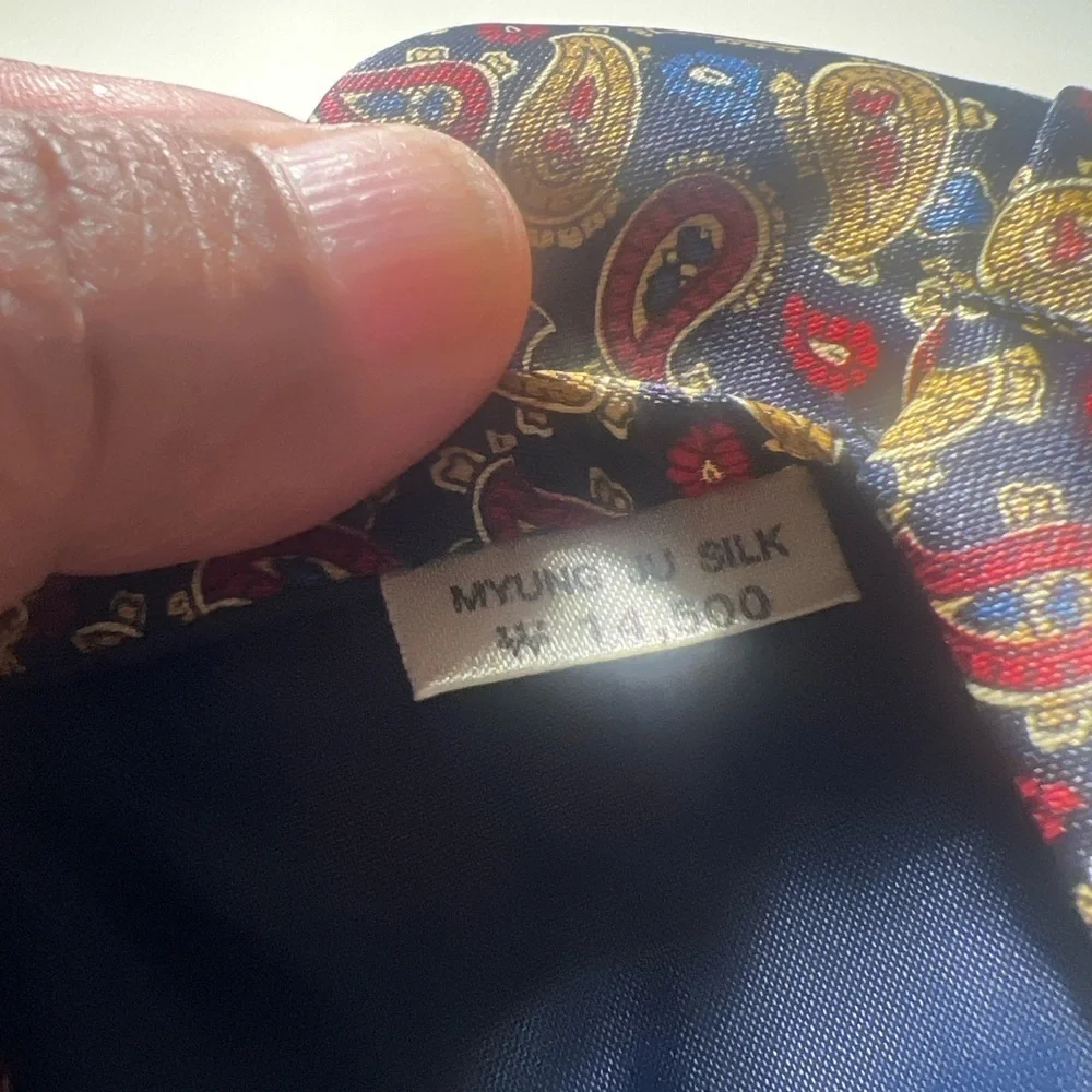 Red and Blue Paisley Silk Tie Korean silk